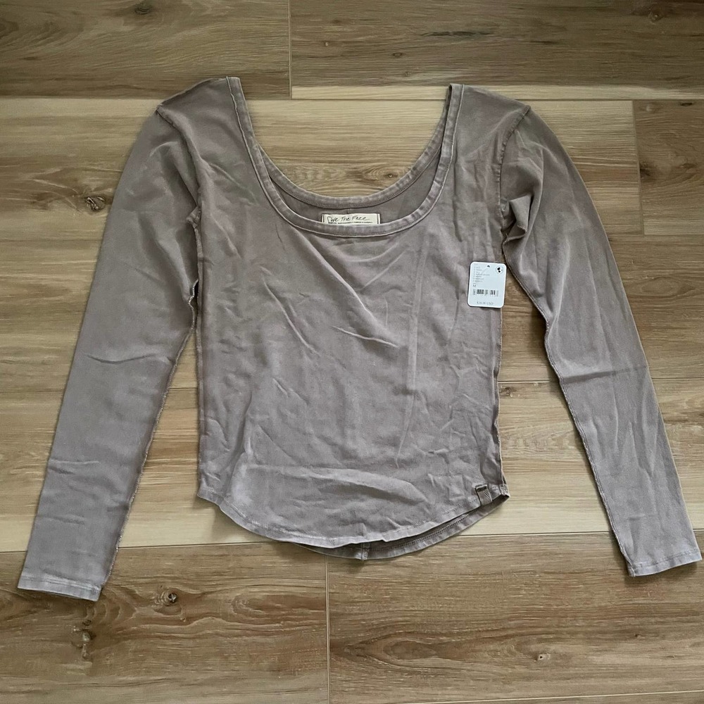 Free People We The Free Can't Let Go Tee in Winter Bloom size M